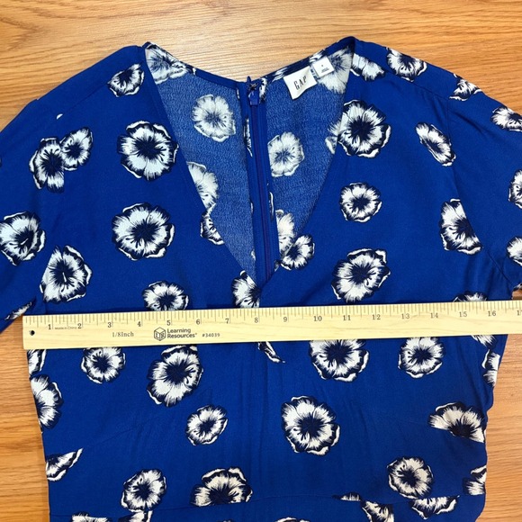 COPY-Gap Blue Floral Short Sleeve V Neck Dress‎ Womens Size 4 NWOT - Picture 8 of 9